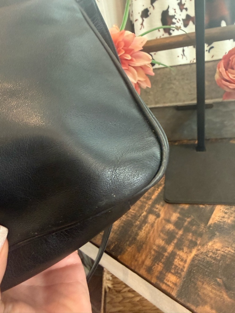 Black Authentic Gucci Leather 2-Way Bamboo Bag w/COA - Picture 13 of 13